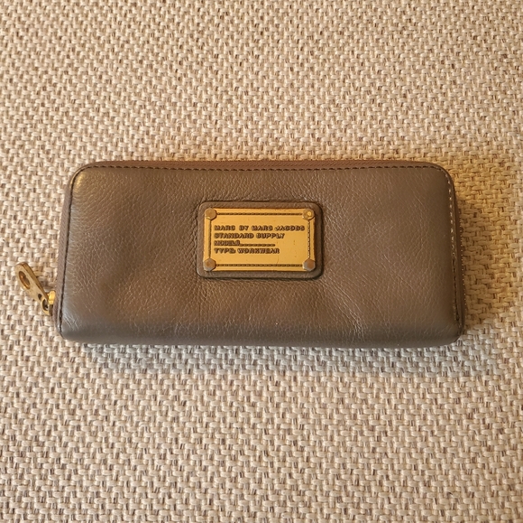 Marc By Marc Jacobs Accessories - MARC JACOBS Purse